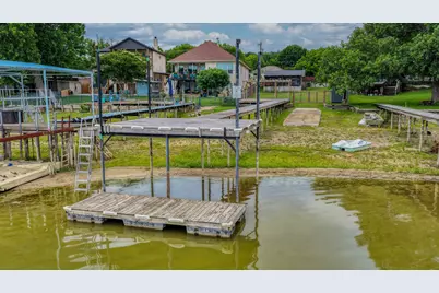 1028 W Lake Drive, Weatherford, TX 76087 - Photo 43