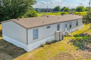 12620 County Rd 1002, Godley, TX 76044 - Photo 35