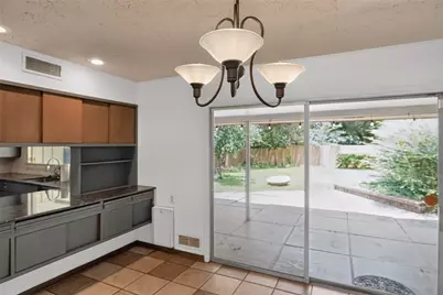 1911 Harrison Avenue, Paris, TX 75460 - Photo 7