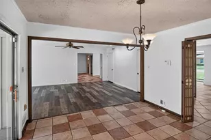 1911 Harrison Ave, Paris, TX 75460 - Photo 9