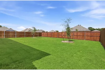 816 Haley Street, Springtown, TX 76082 - Photo 37