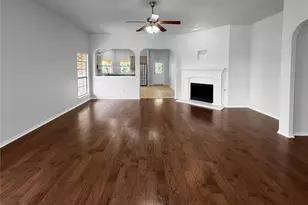 10036 Red Bluff Ln, Fort Worth, TX 76177 - Photo 3