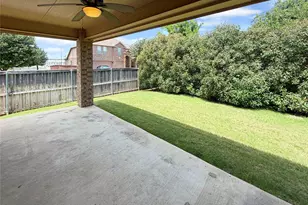 10036 Red Bluff Ln, Fort Worth, TX 76177 - Photo 19