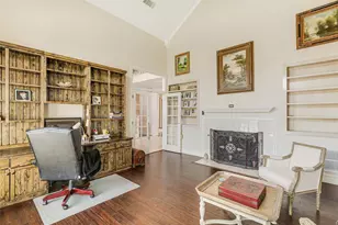 1110 Hills Creek Dr, McKinney, TX 75072 - Photo 5