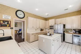 1110 Hills Creek Dr, McKinney, TX 75072 - Photo 11