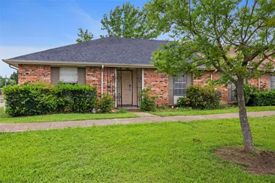 66 W Mountain Creek Drive, Grand Prairie, TX 75052 - Photo 1