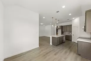 900 Colgate Cir, Princeton, TX 75407 - Photo 17