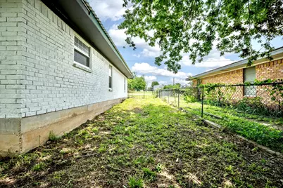 805 Virginia, Morgan, TX 76671 - Photo 23