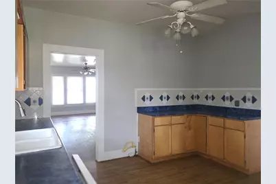 1901 Avenue D, Brownwood, TX 76801 - Photo 5