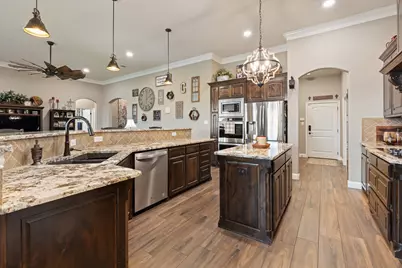 9709 Puma Trail, Godley, TX 76044 - Photo 9