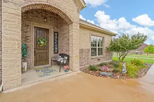 9709 Puma Tr, Godley, TX 76044 - Photo 37