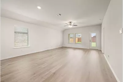 1006 Tall Grass Drive, Princeton, TX 75407 - Photo 5