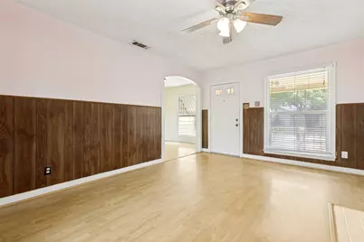 811 Magnolia Drive, Garland, TX 75040 - Photo 3