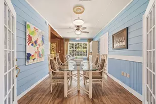 2012 W Lotus Ave, Fort Worth, TX 76111 - Photo 11