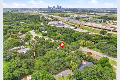 2012 W Lotus Avenue, Fort Worth, TX 76111 - Photo 37