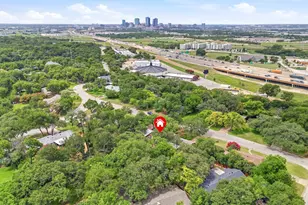 2012 W Lotus Ave, Fort Worth, TX 76111 - Photo 35