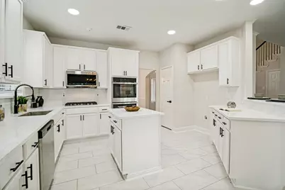 4314 Constitution Drive, Rowlett, TX 75089 - Photo 9