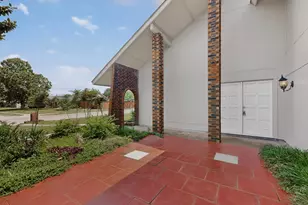 5513 Galaxie Rd, Garland, TX 75044 - Photo 3
