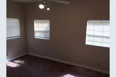 4905 Pershing Avenue, Fort Worth, TX 76107 - Photo 11