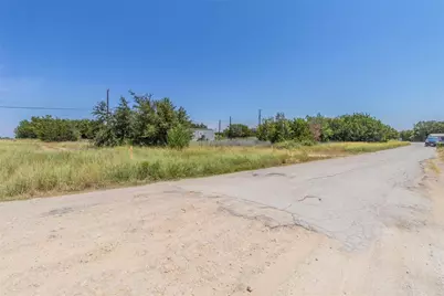 4200 Tennessee Trail, Granbury, TX 76048 - Photo 3