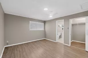 7812 Royal Ln, Dallas, TX 75230 - Photo 21