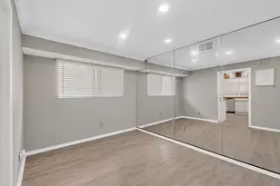 7812 Royal Ln, Dallas, TX 75230 - Photo 11