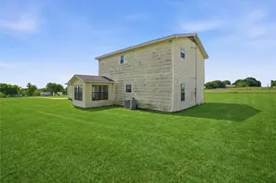 9641 Country Ln, Celina, TX 75009 - Photo 3