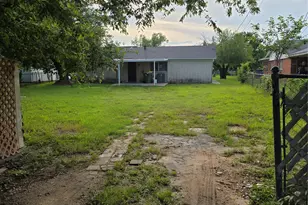 4325 Gram Ln, Bellmead, TX 76705 - Photo 31