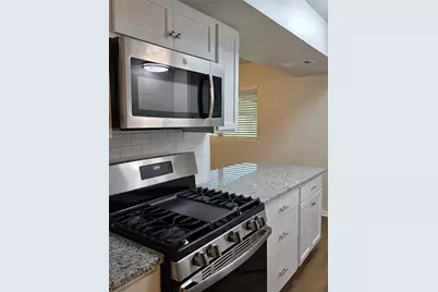 4325 Gram Lane, Bellmead, TX 76705 - Photo 27