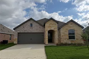 604 Arabian Ln, Aubrey, TX 76227 - Photo 1