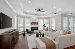 909 St Andrews Pl, DeSoto, TX 75115 - Photo 5