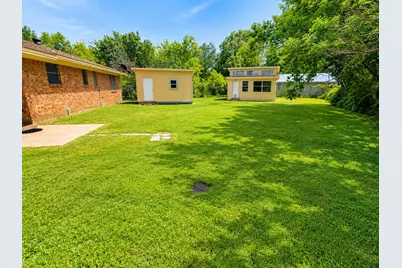 1141 Bowie Street, Sulphur Springs, TX 75482 - Photo 11