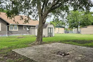 105 N 3rd St, Coolidge, TX 76635 - Photo 25