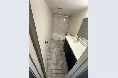 2211 S Vernon Avenue #108, Dallas, TX 75224 - Photo 5