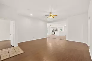 2319 Great Light Dr, Dallas, TX 75228 - Photo 11