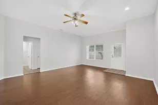 2319 Great Light Dr, Dallas, TX 75228 - Photo 9