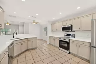 2319 Great Light Dr, Dallas, TX 75228 - Photo 5