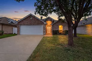 2319 Great Light Dr, Dallas, TX 75228 - Photo 1
