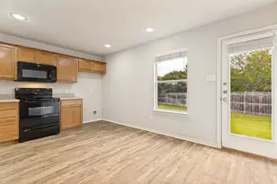 556 Winbridge Ln, Fort Worth, TX 76052 - Photo 7