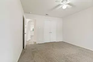 556 Winbridge Ln, Fort Worth, TX 76052 - Photo 19