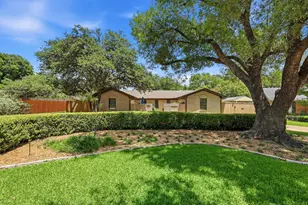 3066 Ponder Pl, Dallas, TX 75229 - Photo 1