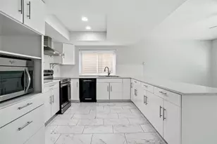 3104 Story Ln, Bedford, TX 76021 - Photo 9