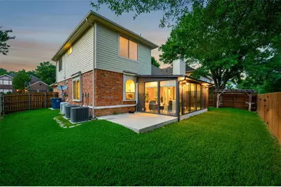 1819 Sandalwood Lane, Grapevine, TX 76051 - Photo 35