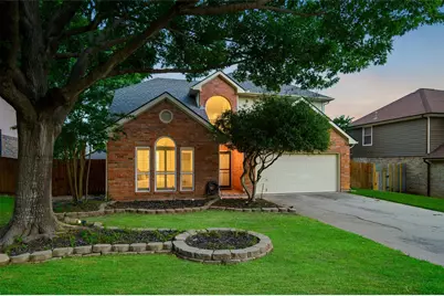 1819 Sandalwood Lane, Grapevine, TX 76051 - Photo 1