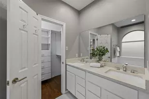 1819 Sandalwood Ln, Grapevine, TX 76051 - Photo 5
