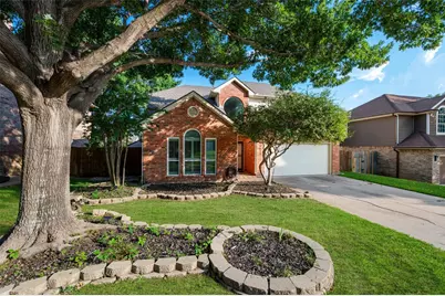 1819 Sandalwood Lane, Grapevine, TX 76051 - Photo 33