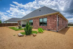 326 Koby Cir, Sulphur Springs, TX 75482 - Photo 37