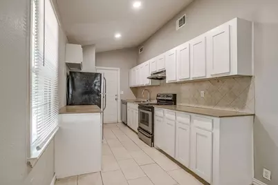 822 Ronald Street, White Settlement, TX 76108 - Photo 7