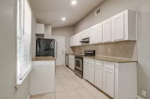 822 Ronald St, White Settlement, TX 76108 - Photo 7