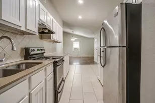 822 Ronald St, White Settlement, TX 76108 - Photo 9